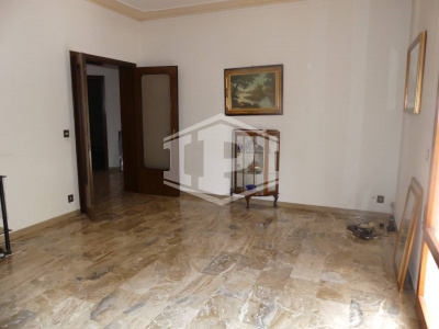 Appartamento di 180 mq  con giardino privato
