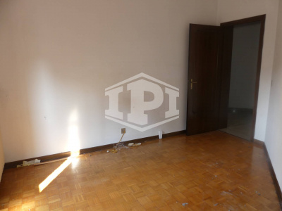 Appartamento di 180 mq  con giardino privato