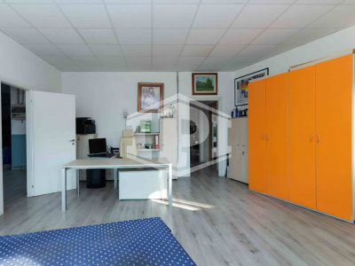 Saonara - Appartamento  con laboratorio