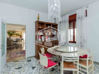 Saonara - Appartamento  con laboratorio