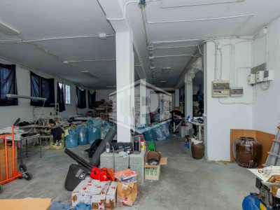 Saonara - Laboratorio con abitazione