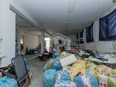 Saonara - Laboratorio con abitazione