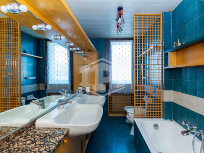 Padova - Piazza De Gasperi appartamento di 180 mq