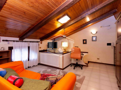 Vigonza - San Vito porzione centrale di trifamiliare