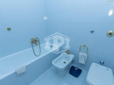 Stra - porzione di bifamiliare con giadino