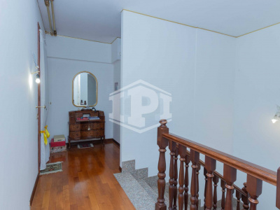 Stra - porzione di bifamiliare con giadino