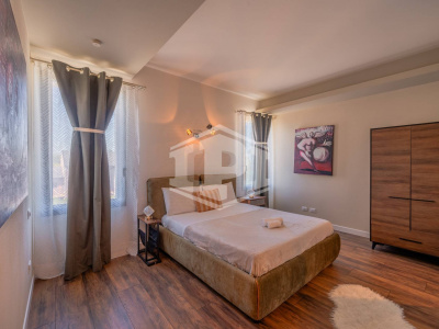 Colli Euganei -Villa Storica con B&B, dependance, rustico indipendente