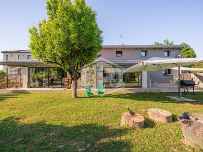 Colli Euganei -Villa Storica con B&B, dependance, rustico indipendente