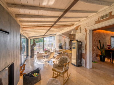 Colli Euganei -Villa Storica con B&B, dependance, rustico indipendente