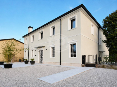 Colli Euganei -Dimora storica con B&B e dépendance