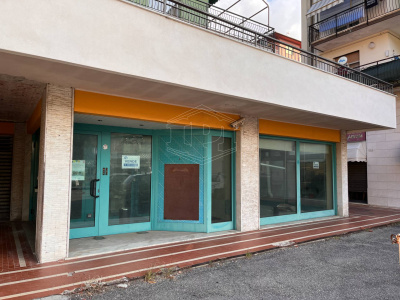 Locale Commerciale, Moconesi (GE)