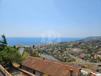 Villa, Strada degli Olandesi, Sanremo (IM)