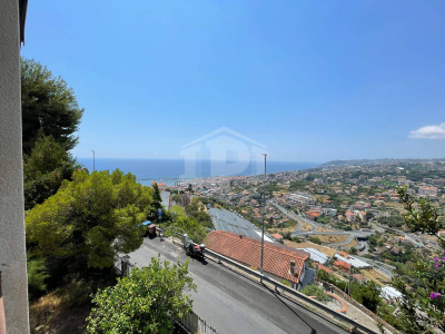 Villa, Strada degli Olandesi, Sanremo (IM)