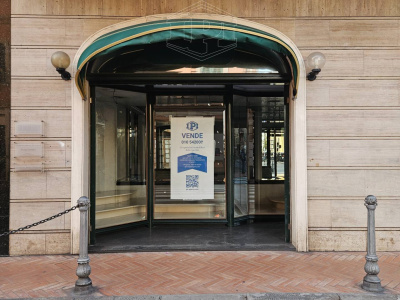 Locale commerciale, Via Vittorio Emanuele II, Bordighera (IM)