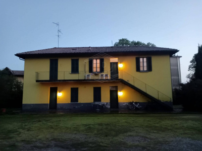 Edificio residenziale, Via SS Vitale e Agricola, Besana Brianza (MB)