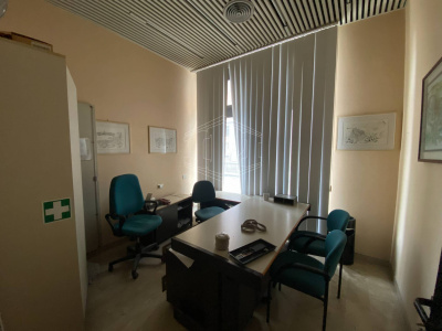 Negozio, Via Fratelli Francia, Cairo Montenotte, SV