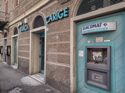 Locale commerciale, Via Genova, La Spezia, SP