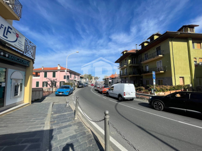 Locale commerciali, Via Aurelia, San Lorenzo al Mare, IM