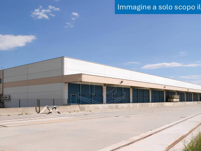 Capannone, zona industriale, Vado Ligure  (SV)