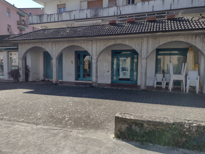 Locale Commerciale, Sesta Godano, SP