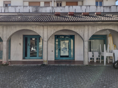 Locale Commerciale, Sesta Godano, SP