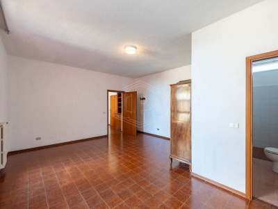 Complesso immobiliare, Via Miramare, Leivi (GE)