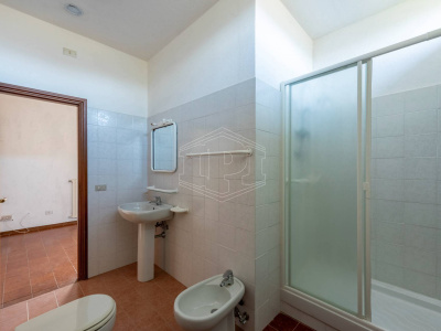 Complesso immobiliare, Via Miramare, Leivi (GE)
