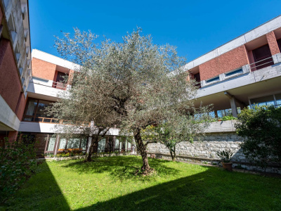 Complesso immobiliare, Via Miramare, Leivi (GE)