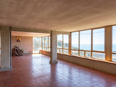 Complesso immobiliare, Via Miramare, Leivi (GE)