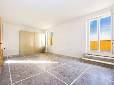 Attico, Salita di Oregina, Genova (GE)