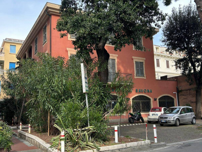 Stabile, Via Aurelia, Spotorno (SV)