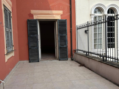 Stabile, Via Aurelia, Spotorno (SV)