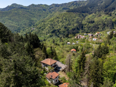 Villa, Località Temossi Bertigaro, Borzonasca (GE)