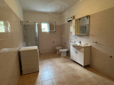 Villa, Via San Bartolomeo del Bosco, Savona (SV)
