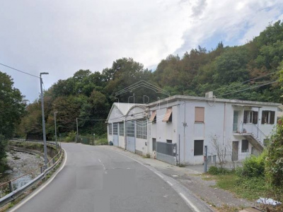 Capannone, Via Don Minzoni, Sant'Olcese (GE)