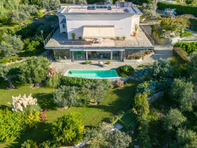 Villa indipendente, Via alla Croce, Varazze (SV)