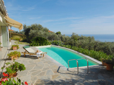 Villa indipendente, Via alla Croce, Varazze (SV)