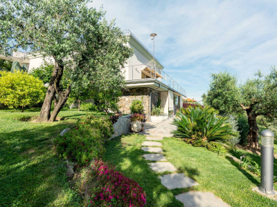 Villa indipendente, Via alla Croce, Varazze (SV)