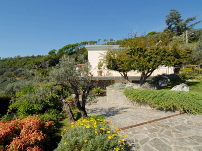 Villa indipendente, Via alla Croce, Varazze (SV)