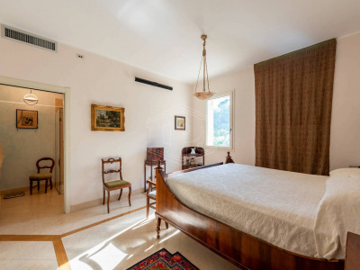 Villa indipendente, Via alla Croce, Varazze (SV)