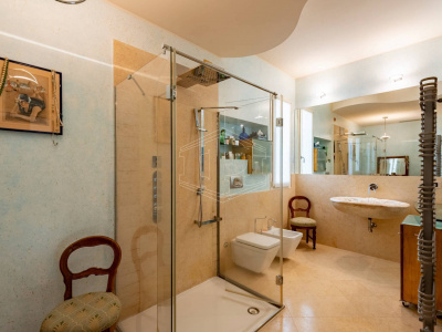 Villa indipendente, Via alla Croce, Varazze (SV)