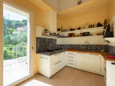 Villa indipendente, Via alla Croce, Varazze (SV)