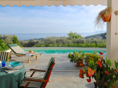 Villa indipendente, Via alla Croce, Varazze (SV)