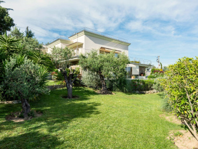 Villa indipendente, Via alla Croce, Varazze (SV)