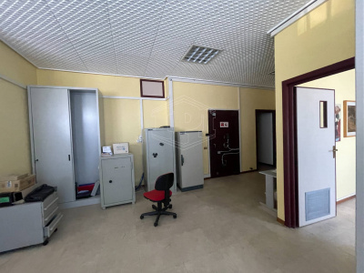 Locale commerciale, Via Brilla, Savona, SV