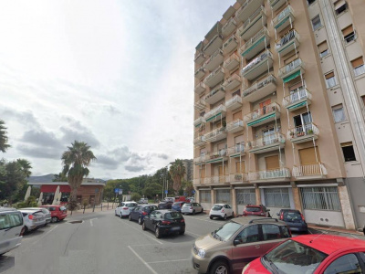Locale commerciale, Via Brilla, Savona, SV