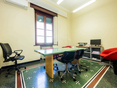 Ufficio, Piazza della Vittoria, Genova (GE)