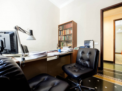 Ufficio, Piazza della Vittoria, Genova (GE)