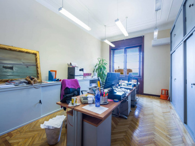 Ufficio, Piazza della Vittoria, Genova (GE)