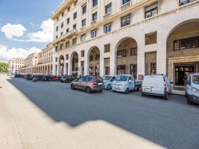 Ufficio, Piazza della Vittoria, Genova (GE)